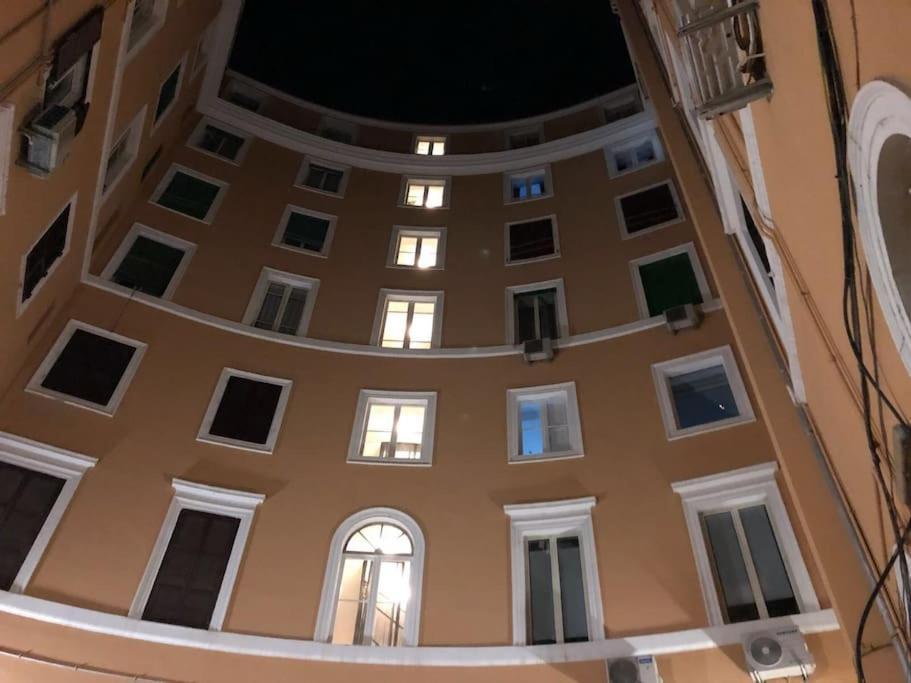 Casa Benso - Near Vatican City And Navona Square Rome Exterior photo